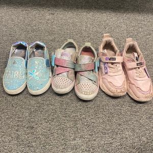 Cute girls sneakers size 10-11